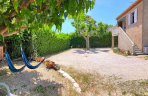 Blue Summer Vibes Apartment for 4P, AC, parking, beach at 50m, SPA access -1